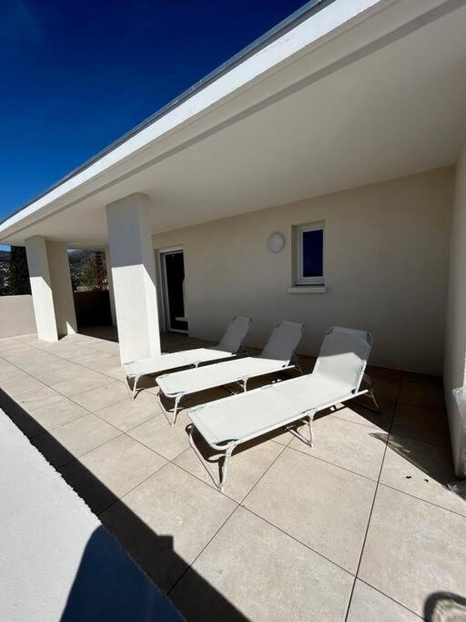 Superbe Appartement 3 Chambres A Grasse Bagian luar foto
